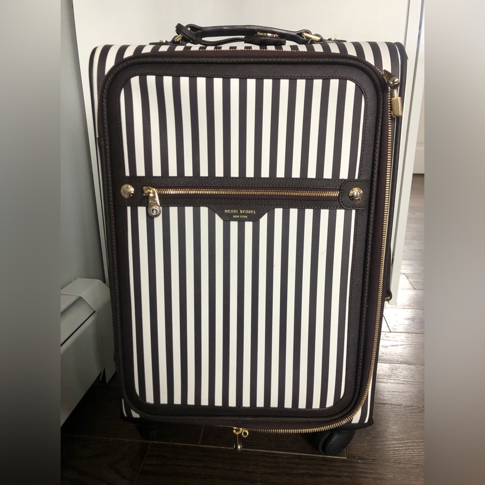 Classic Stripe Henri Bendle luggage